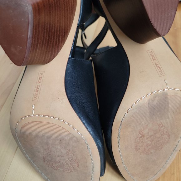 Vince Camuto  "Adaren" Heeled Sandal - Size 9 - Picture 6 of 9